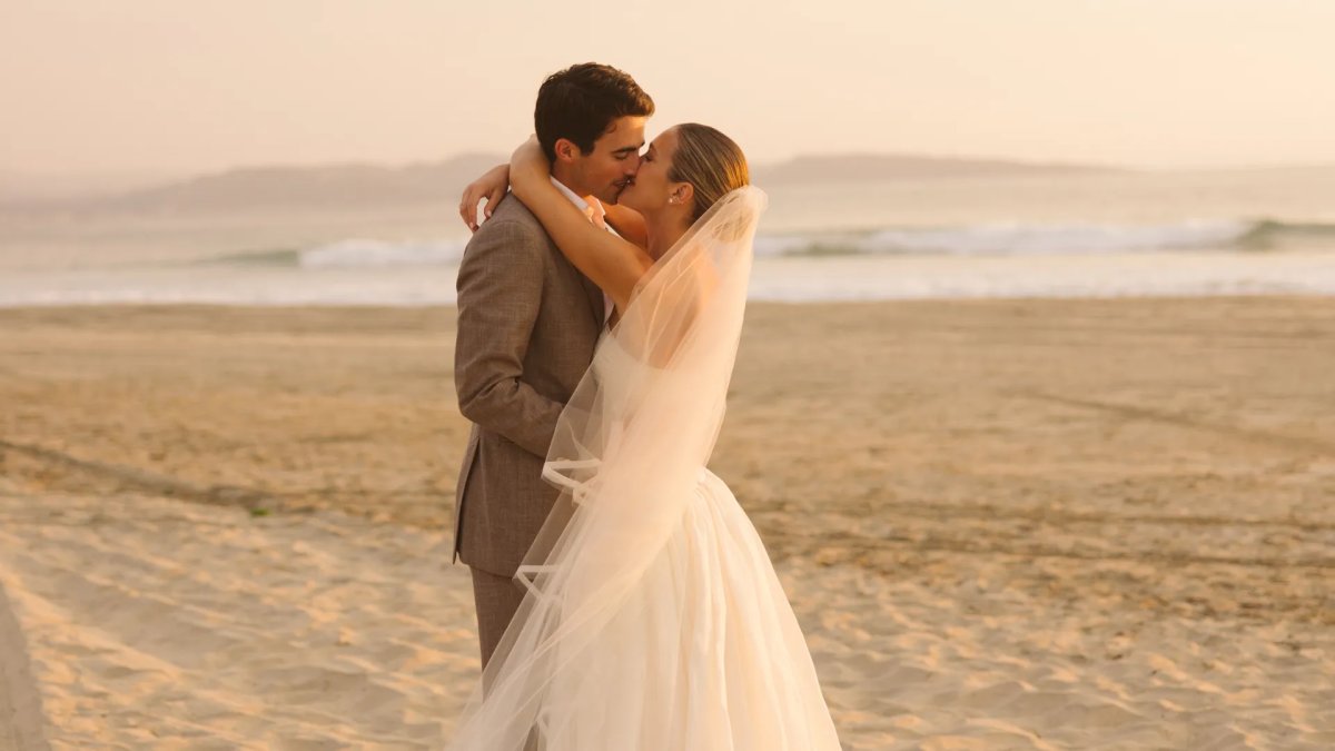 Jane and Owen Gerber Celebrated Their Wedding With Sunset Vows and Fireworks on Mexico’s Riviera Nayarit