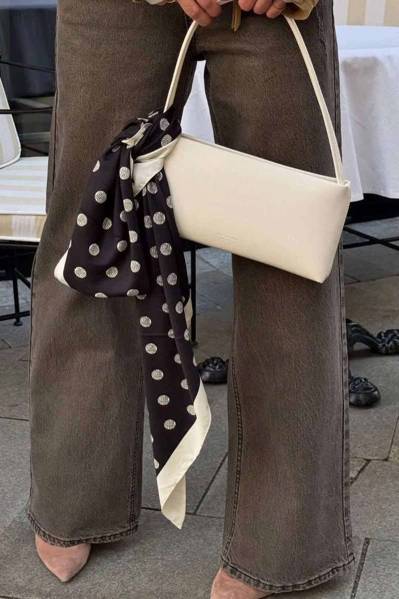 The Bag Handle Wrap