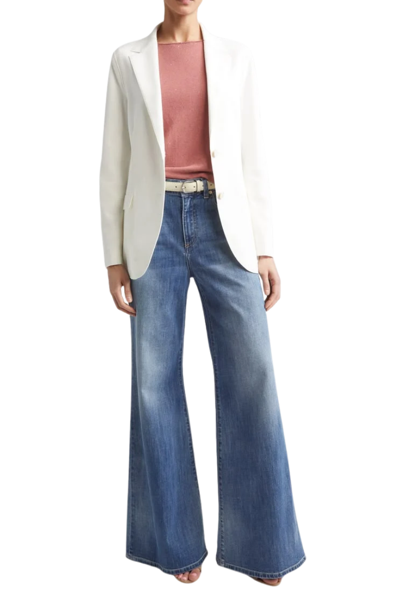 How To Style Wide-Leg Jeans for The Office with A Blazer